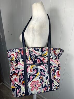 Vera Bradley Mod Paisley Trimmed Quilted Retired Shoulder Tote Bag.